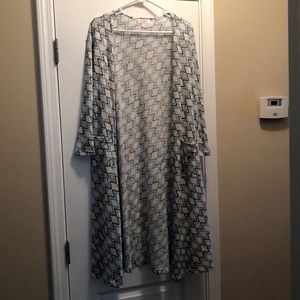 LulaRoe small Sarah duster cardigan NWT